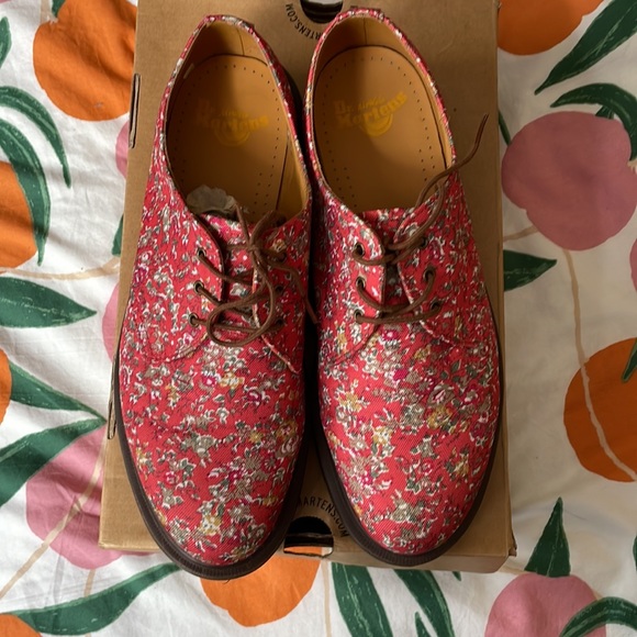 Dr. Martens Shoes - Floral Dr. Martens Oxford